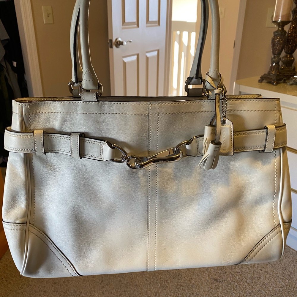 Coach tote - Picture 3 of 3
